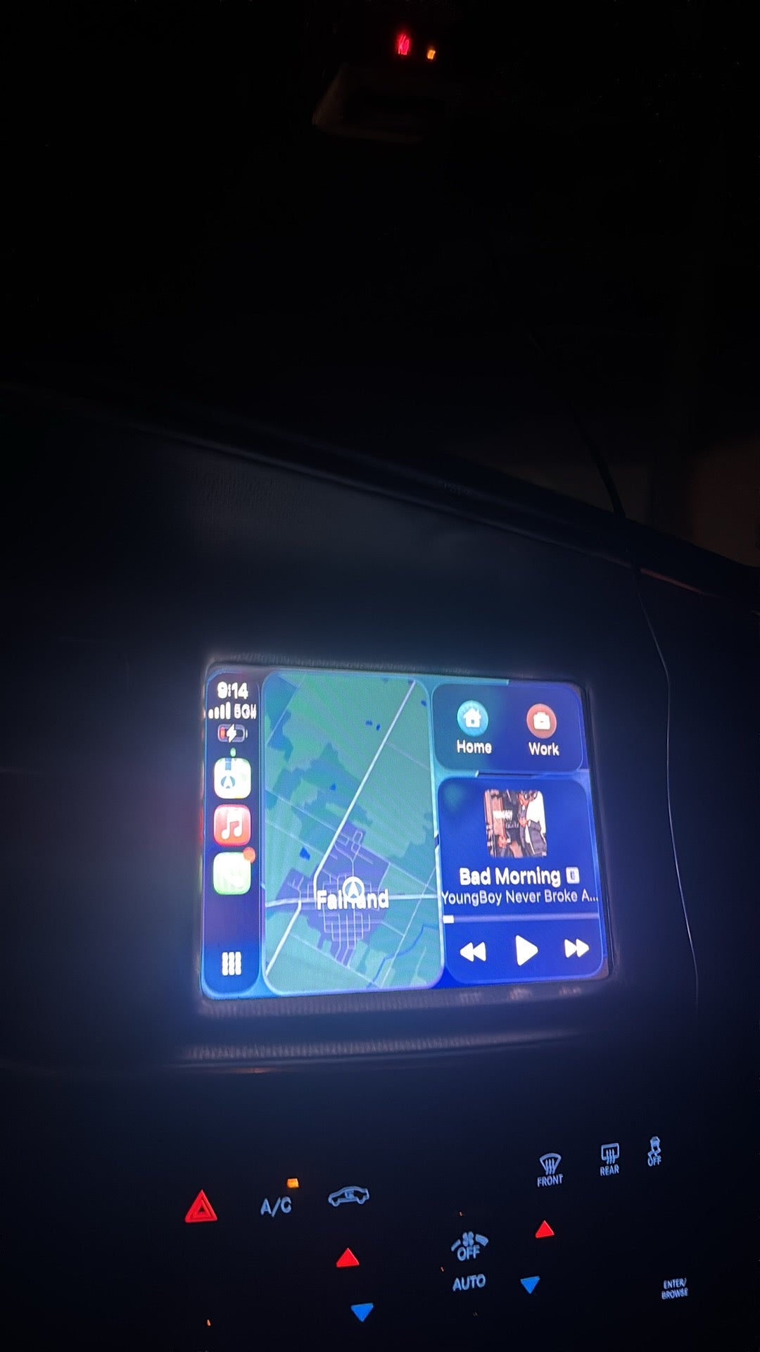 Apple CarPlay/ Android Auto  Upgrade (Factory 8.4” Screen) – 2011–2016 Dodge Charger